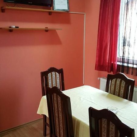 Apartmani Malina 3 比耶利纳 外观 照片